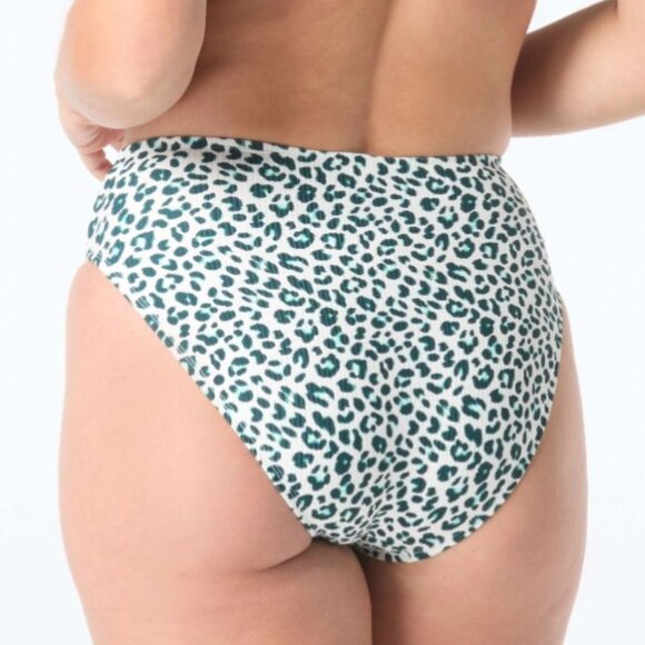 Coco Reef Summer Cheetah High Leg High Waist Bikini Bottom - SZ M - NWT - Picture 2 of 7